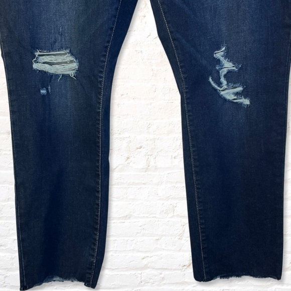 NEW Universal Thread Smooth & Sculpt Jegging Skinny Jeans Size 24W R Frayed Hem - Picture 11 of 12